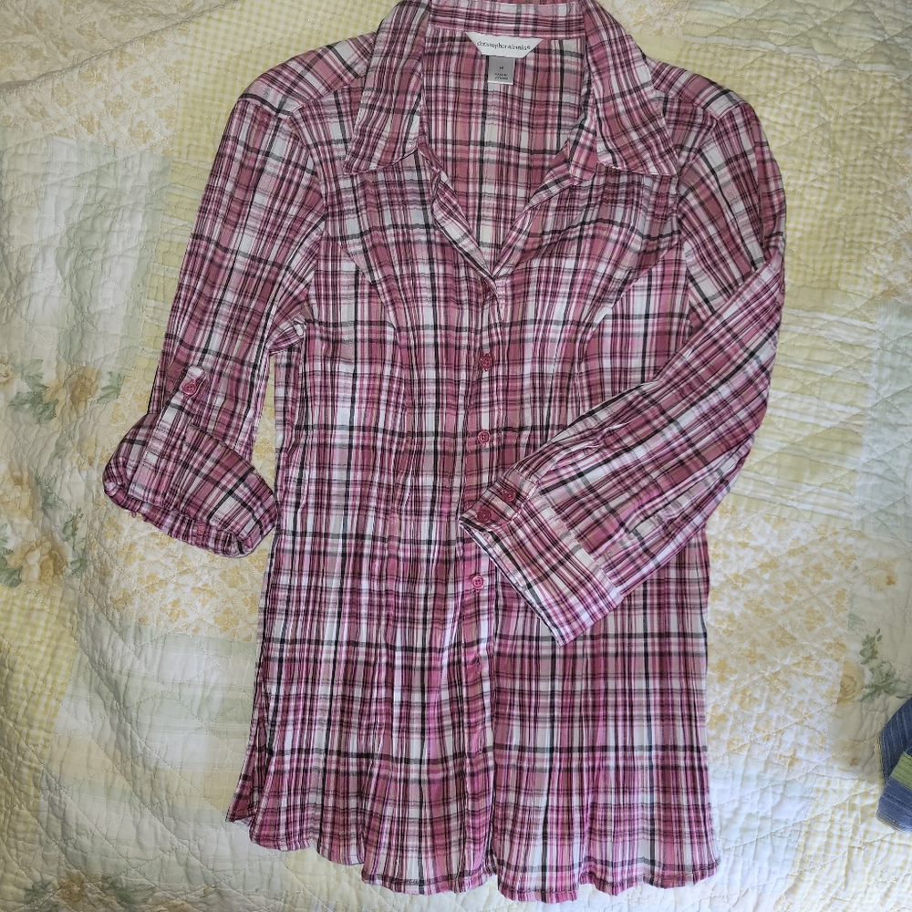 Christopher and Banks plaid crinkle blouse medium